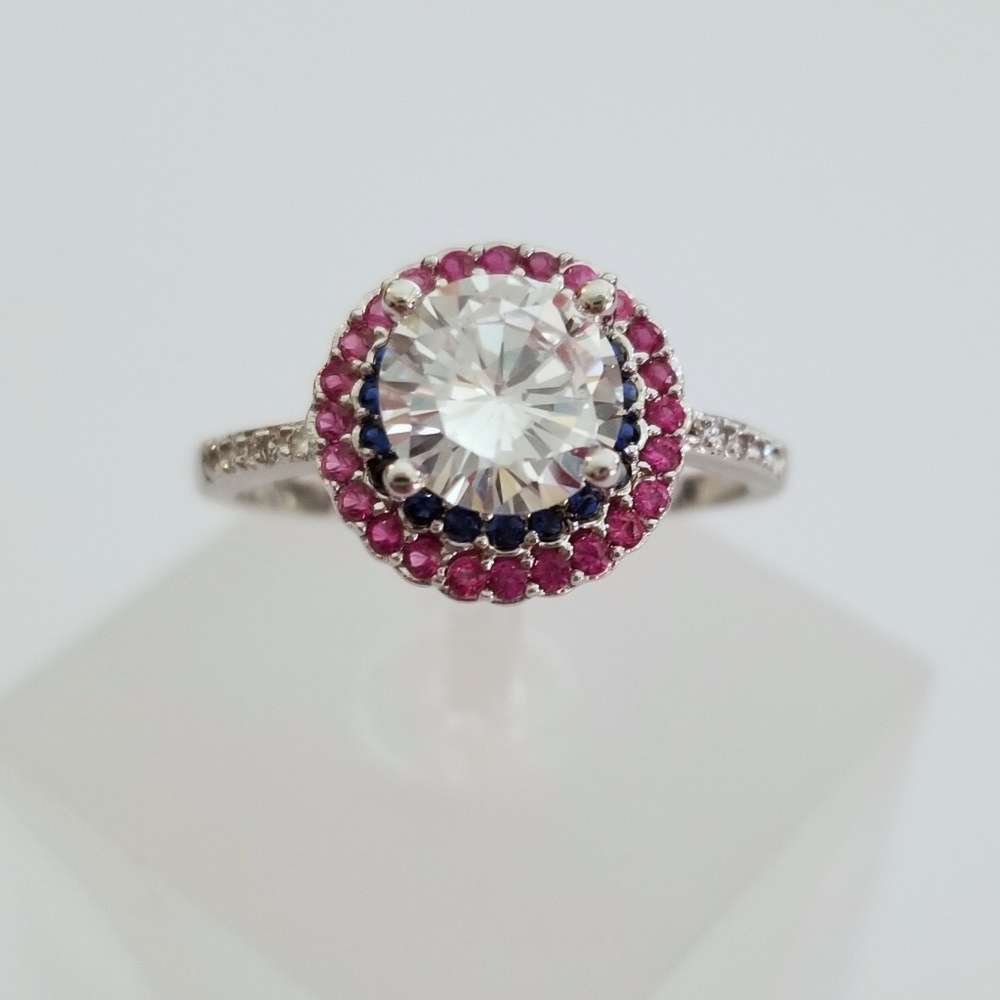 18k Red, White & Blue Halo Ring - Picture 3 of 8